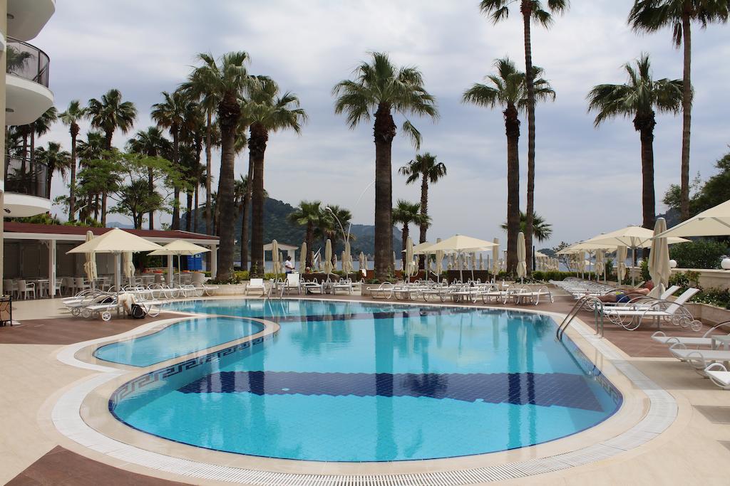 Sea Star Hotel 4*