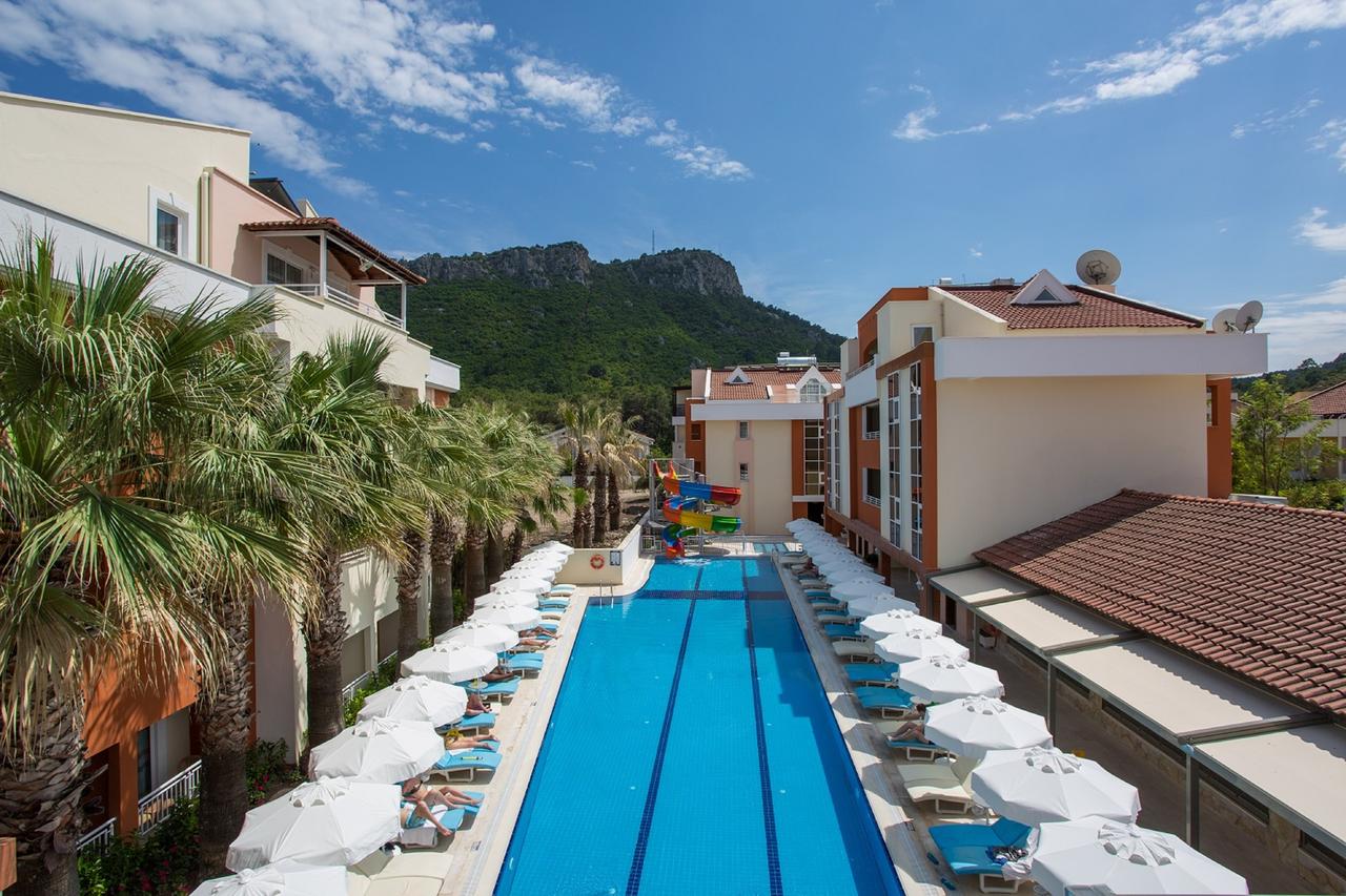 Lavia Hotels Kemer 4*