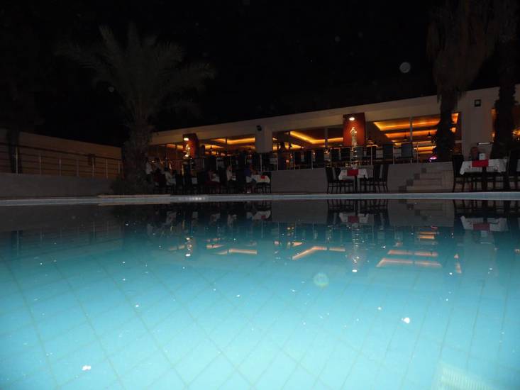 Winecity Hotel 3*