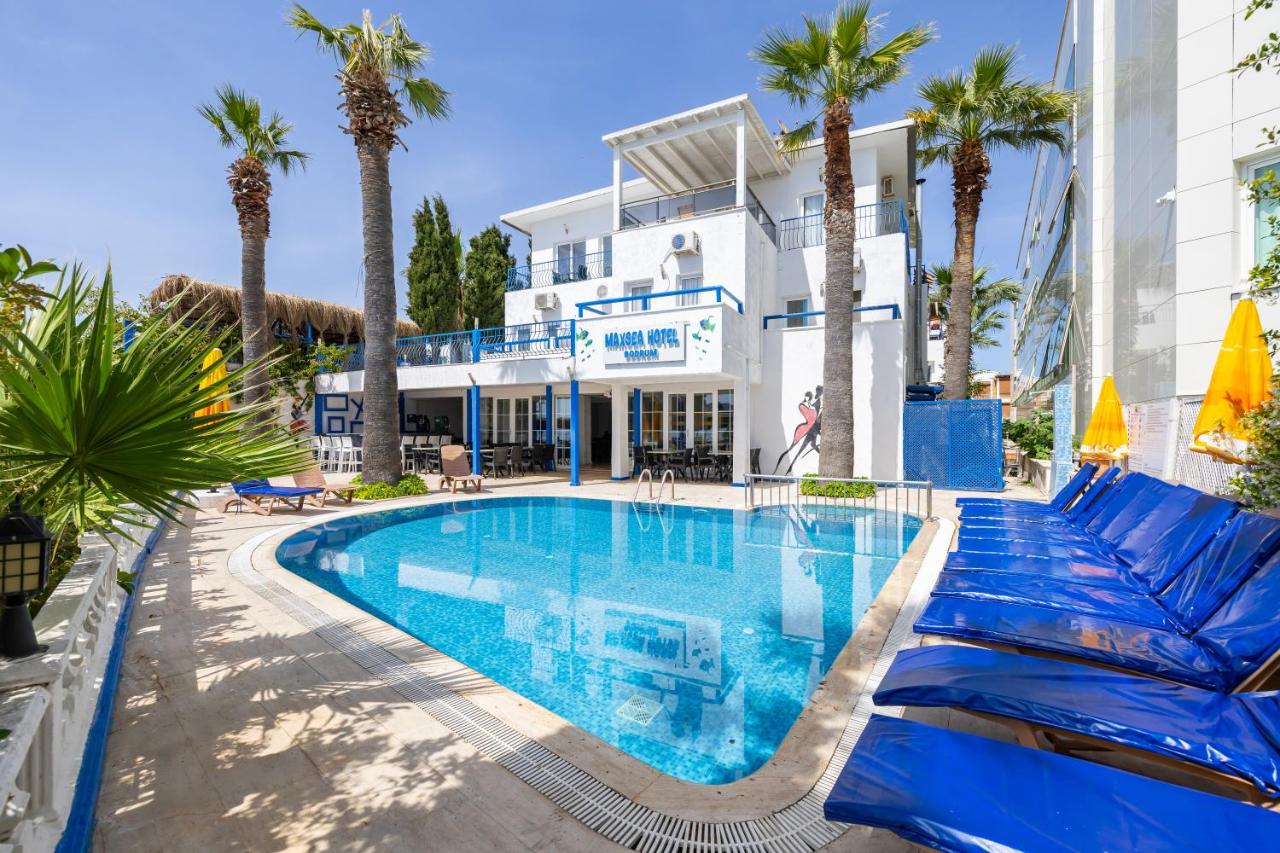 Maxsea Beach Hotel 3*