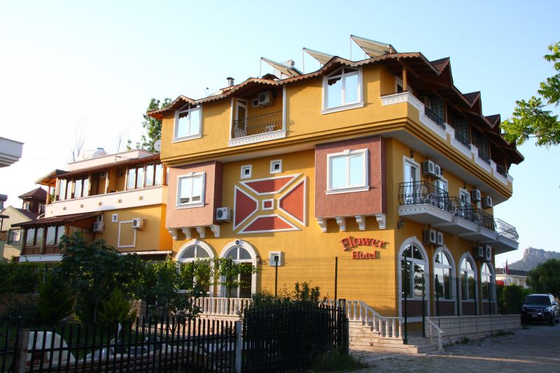 Flower Hotel 3*