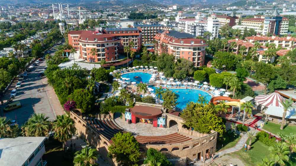 Palmeras Beach Hotel 5*