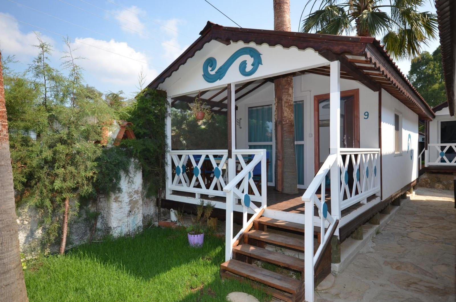 Blu Brezza Marine Hotel