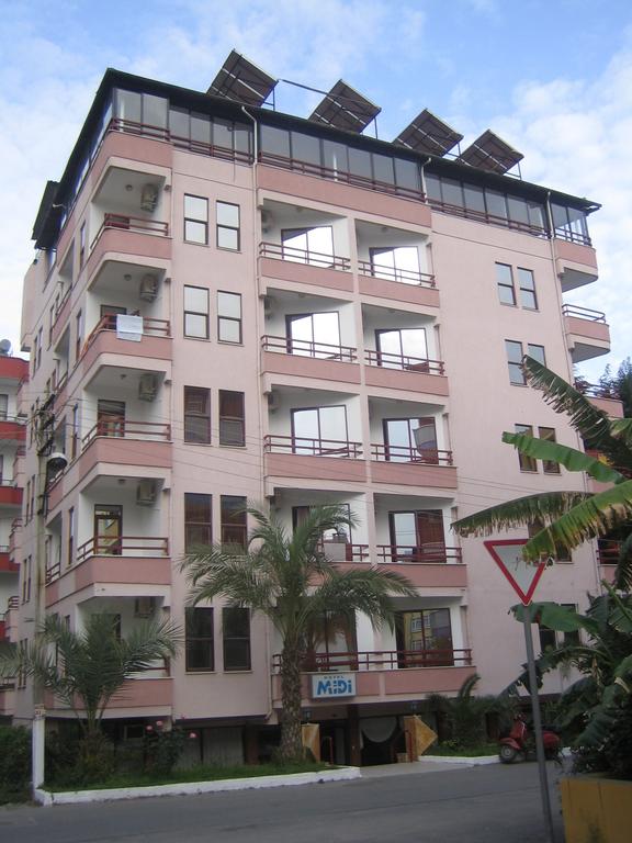 Hotel Midi