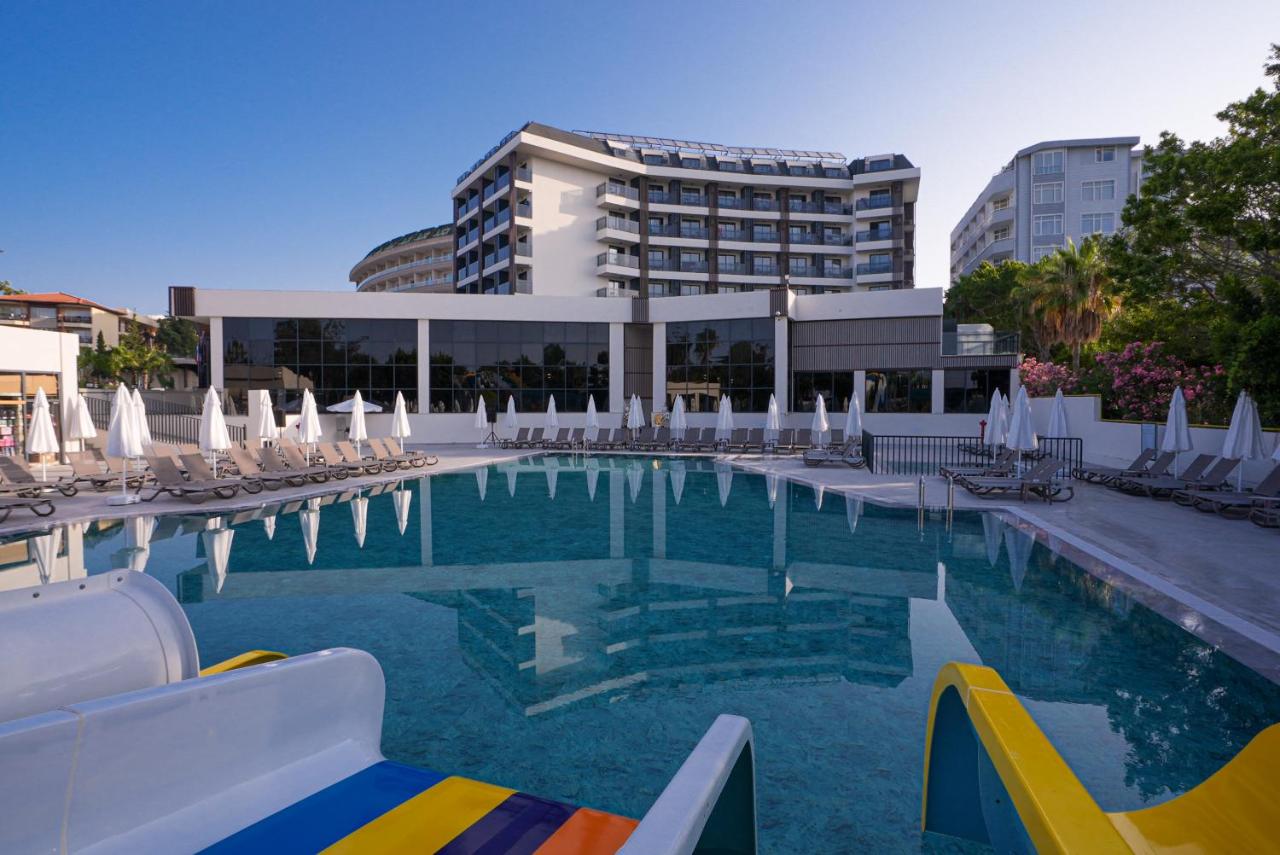Seaphoria Beach Resort 4*