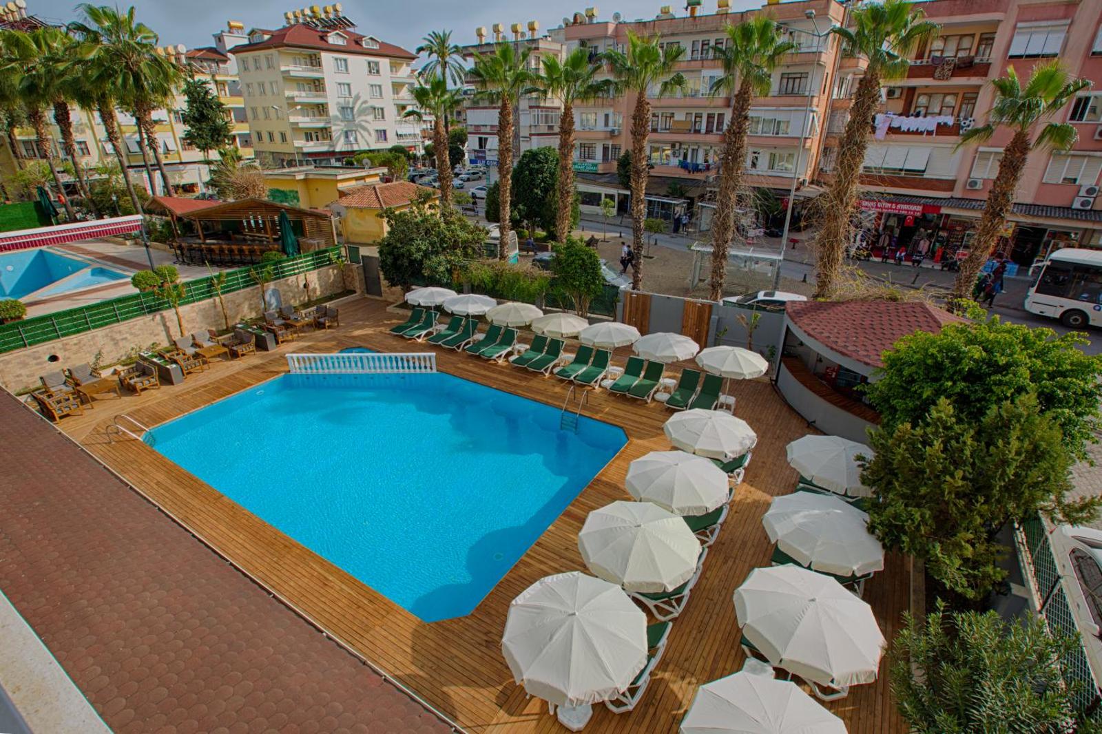 HMA Hotel & Suites 4*