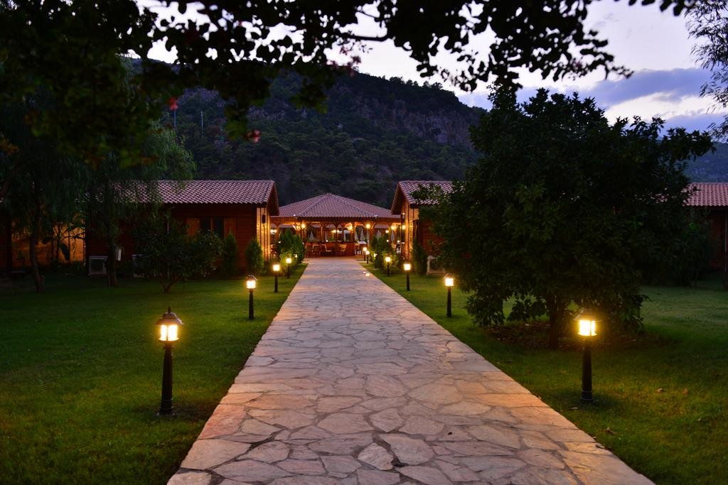 Odile Hotel 3*