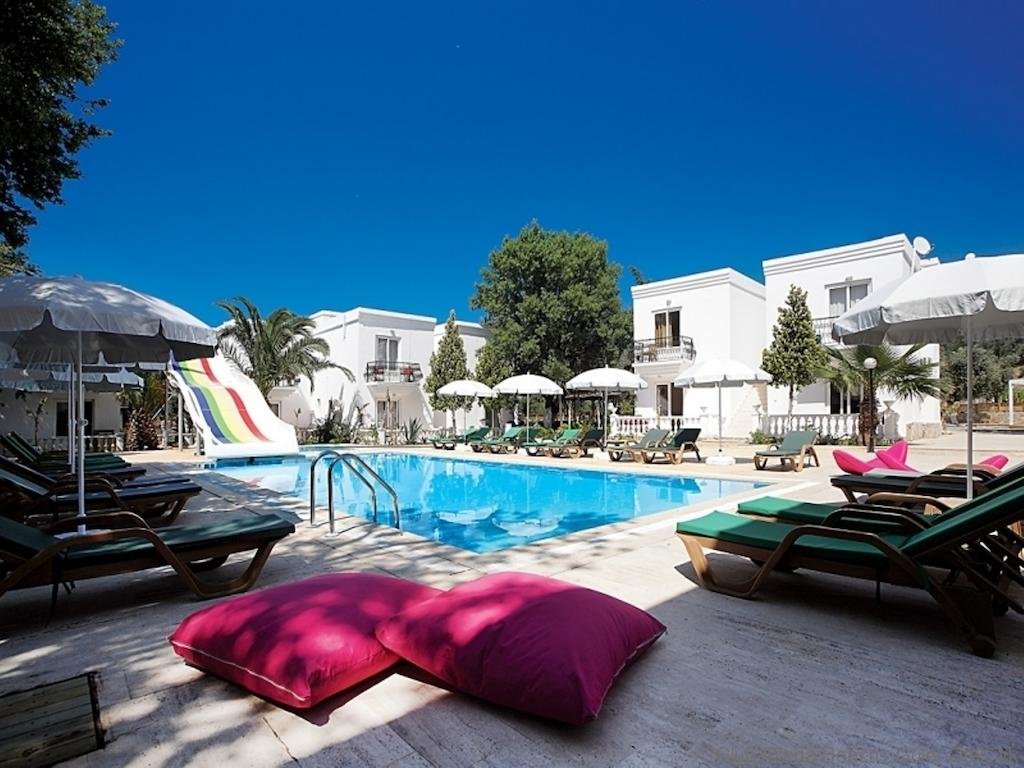 Club Alisya 3*