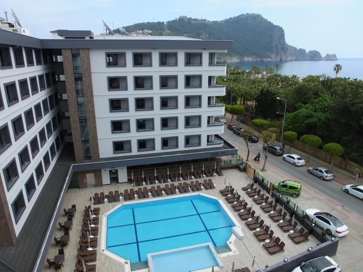 Riviera Zen Hotel 4*