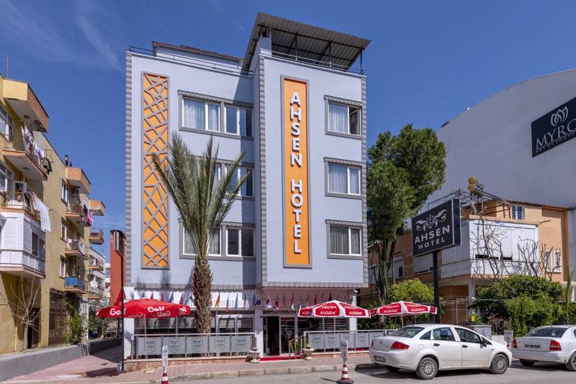 Ahsen Hotel 3*