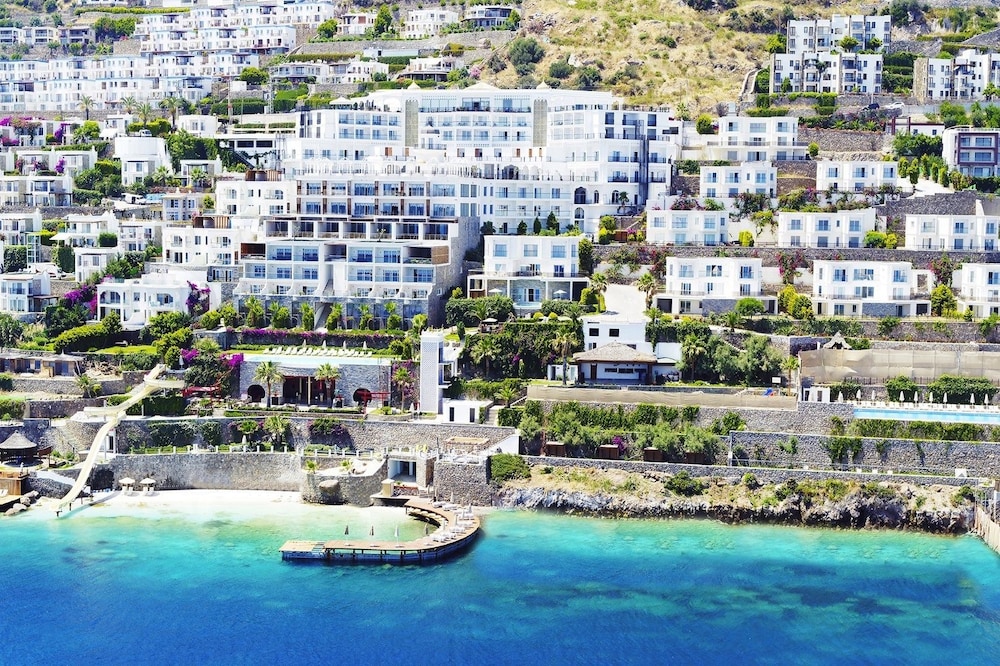 BVS Bosphorus Resort Hotel & Spa 5*