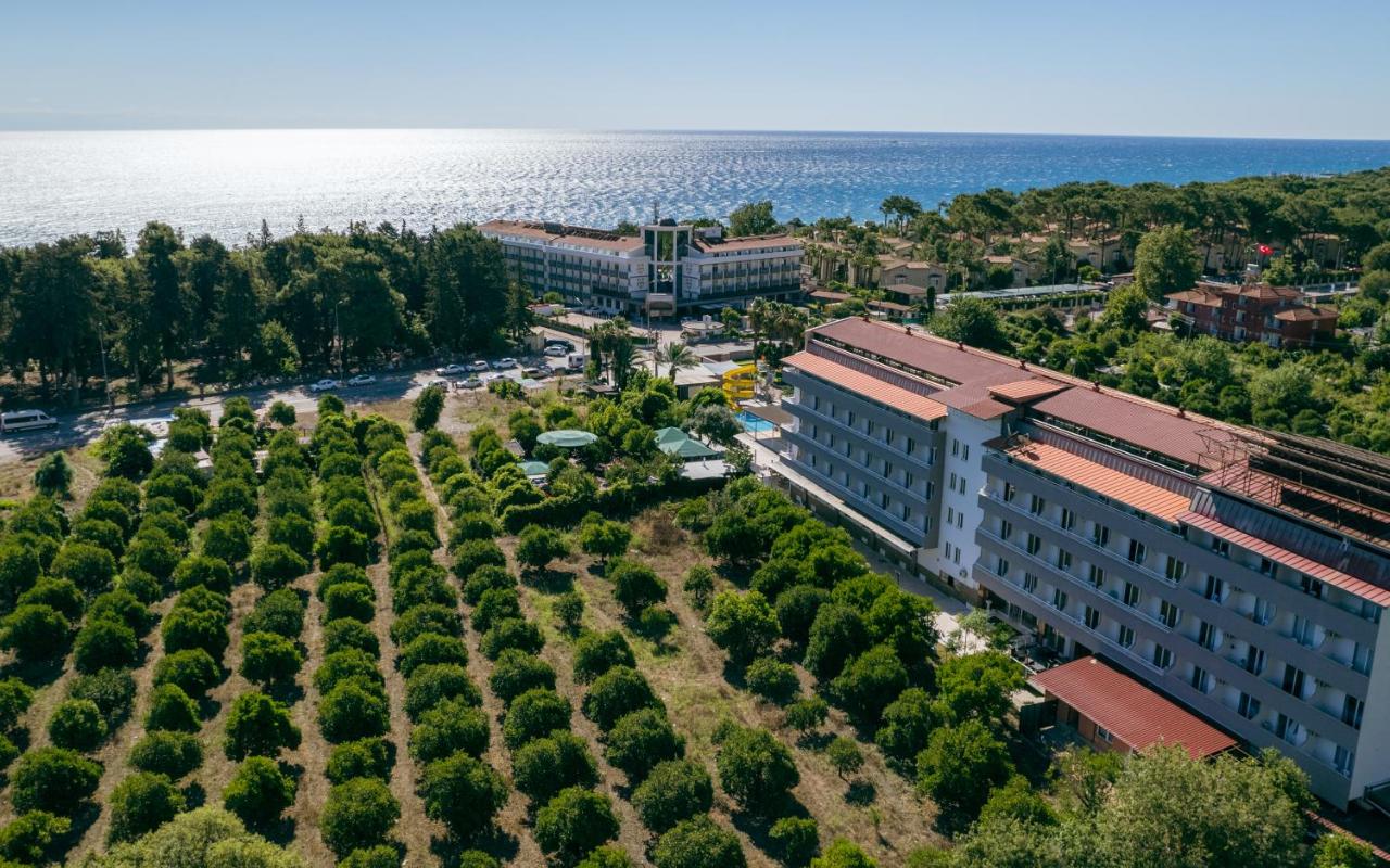 Grand Hotel Derin 4*