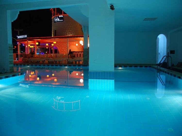 Club Hotel Caretta 3*