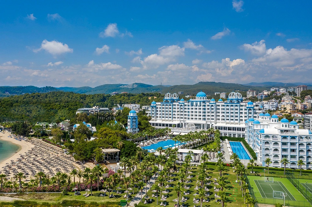 Rubi Platinum Spa Resort & Suites 5*