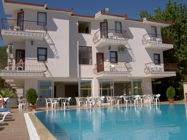 Aytunlar Hotel 3*
