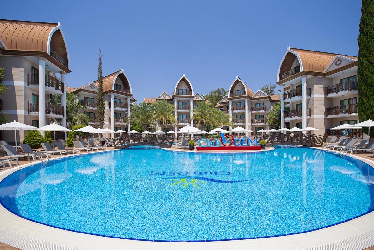 Quattro Family Club Dem Hotel Alanya 5*