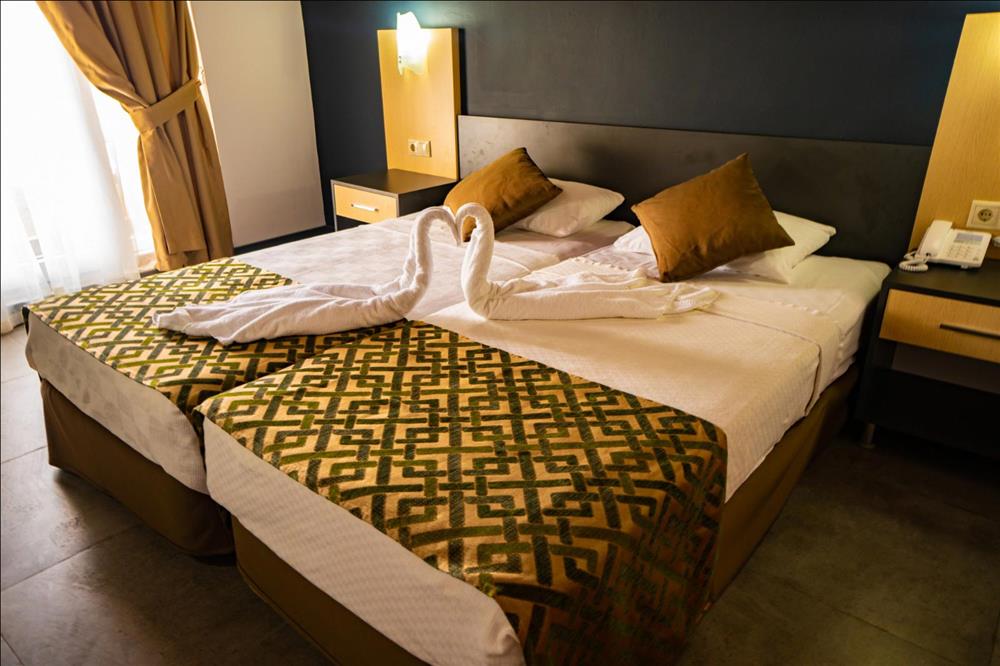 City Hotel Ambassador 3*