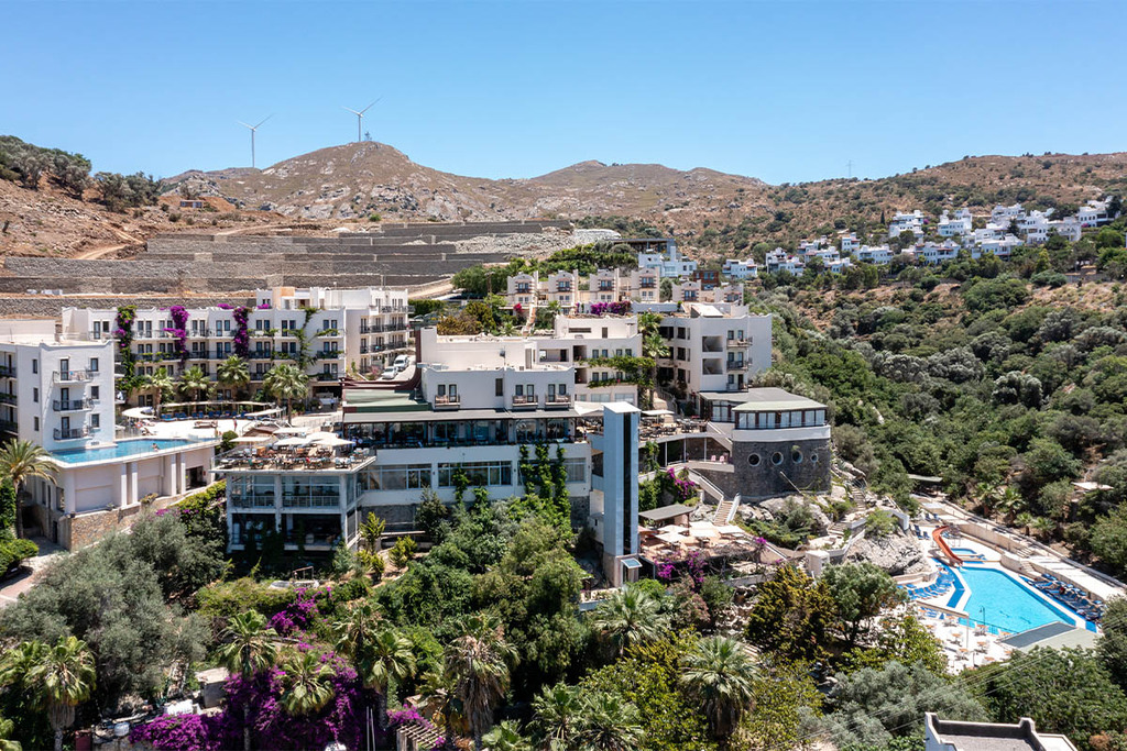 Golden Age Crystal Bodrum 4*