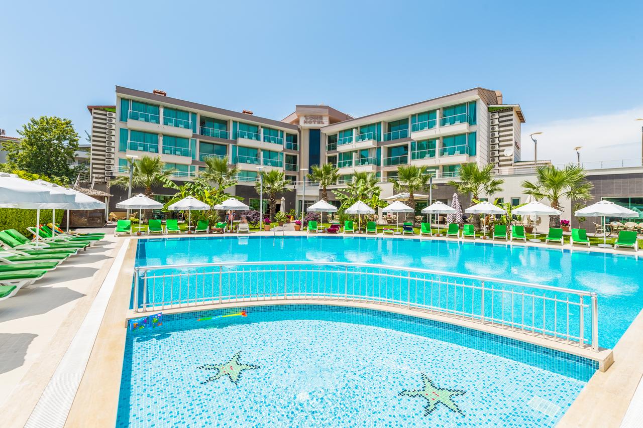 Lowe Hotel 4*