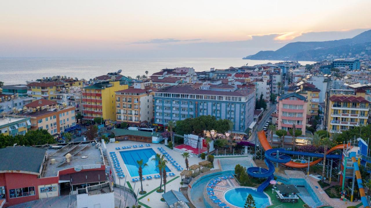Aslan City Hotel 4*