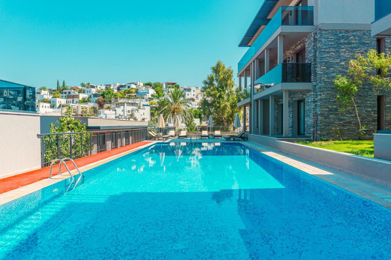 Zef Residence 4*