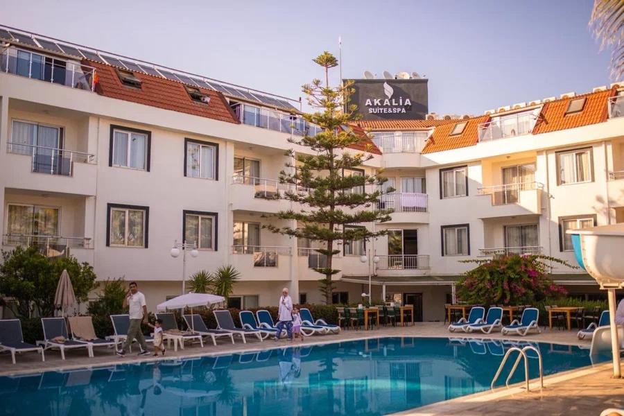 Akalia Suite Hotel & Spa 4*