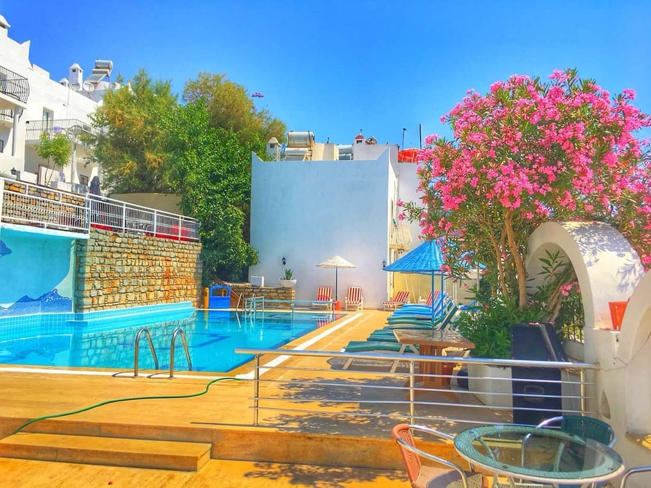 Eski Cesme Hotel 2*