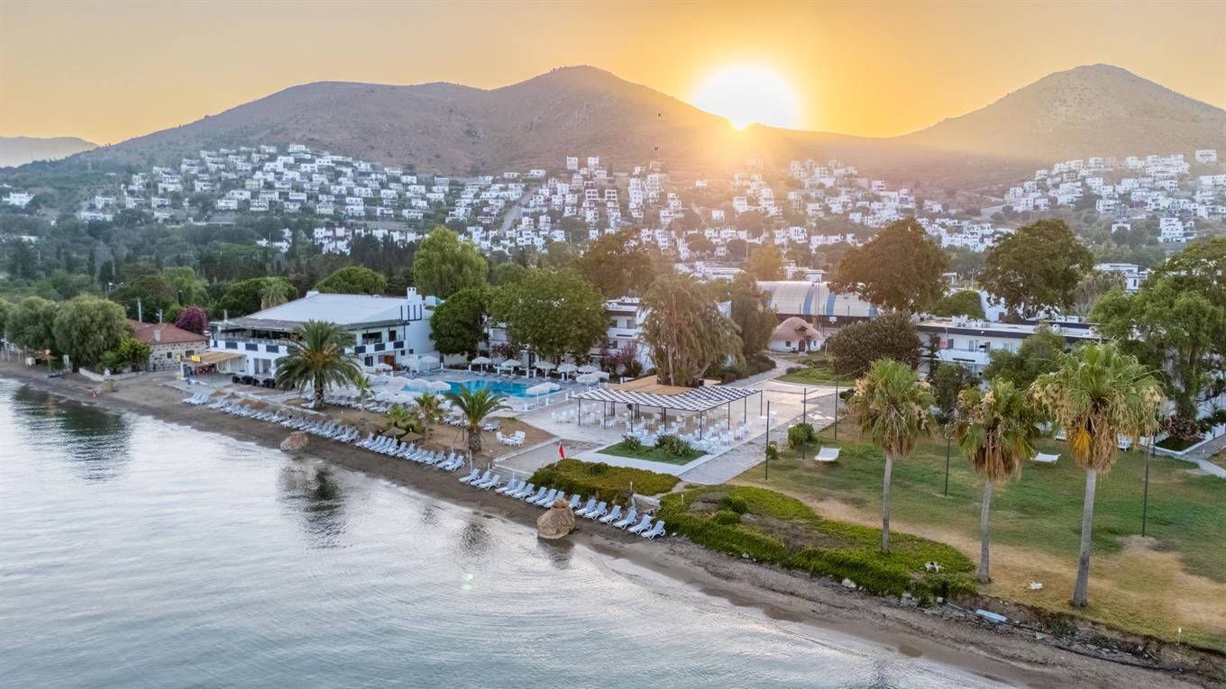 Ladonia Hotels Luna Beach Resort 3*