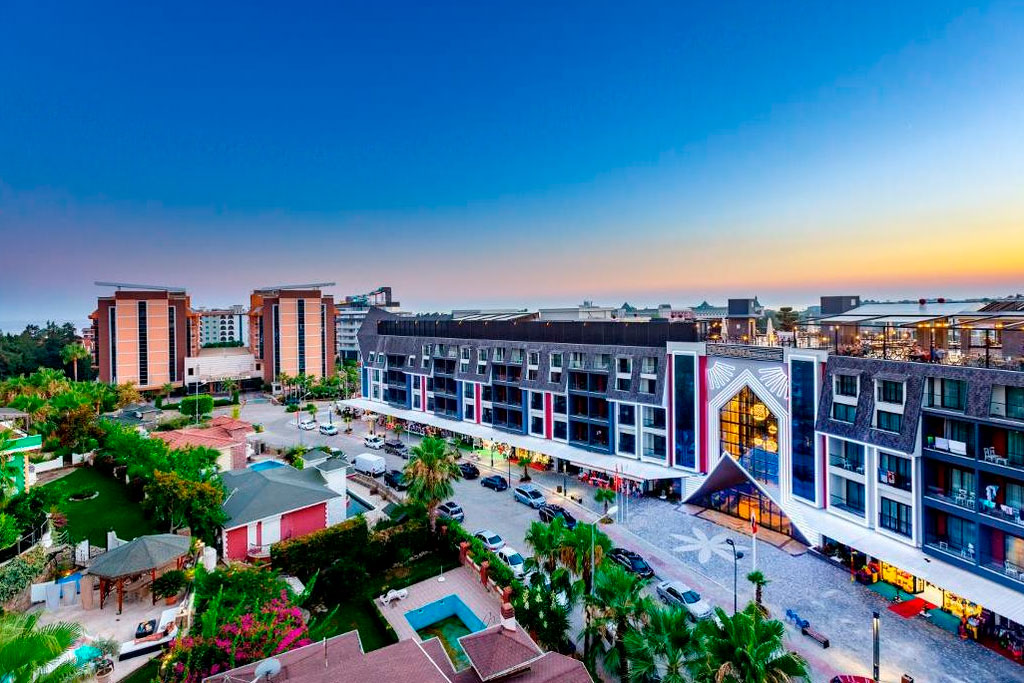Algora Halal Hotel 4*