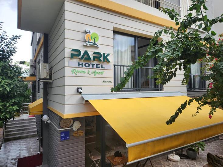 Park Hotel Rooms & Apart 3*